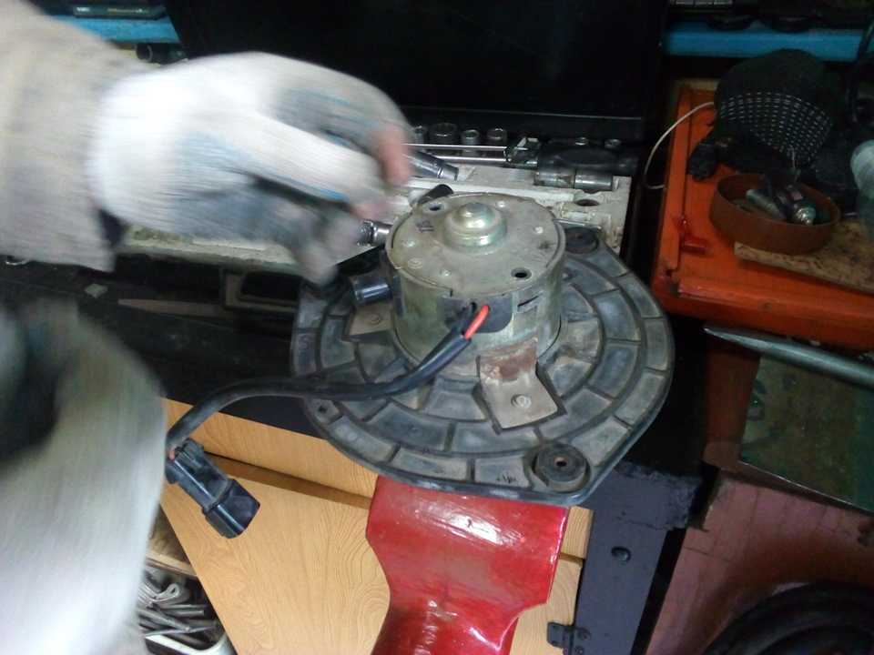 Лада приора схема подключения вентилятора радиатора