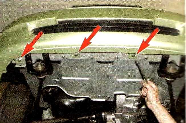 Как снять задний бампер на приоре: инструкция для разных типов кузовов